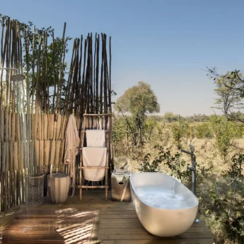 Safari honeymoon outdoor bath