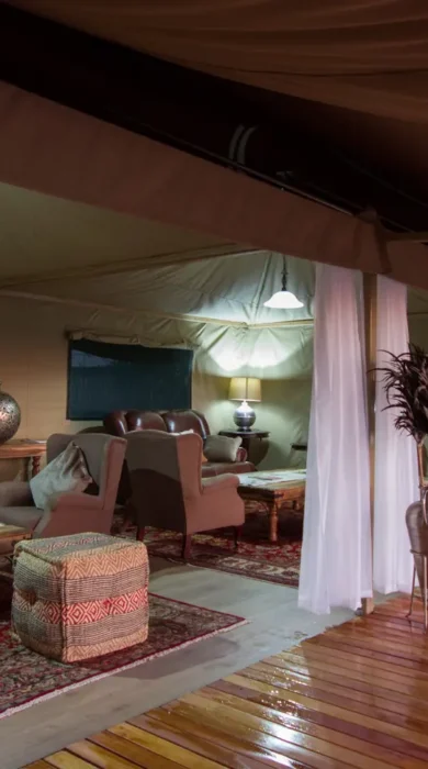 Lodge lounge area