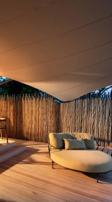 bedroom decking, Khwai leadwood under thatch, botswana
