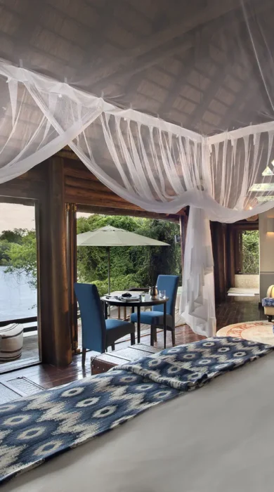 Royal Chundu Island Lodge bed room