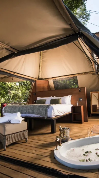 Guest room, Shawa Luangwa Camp, Zambia