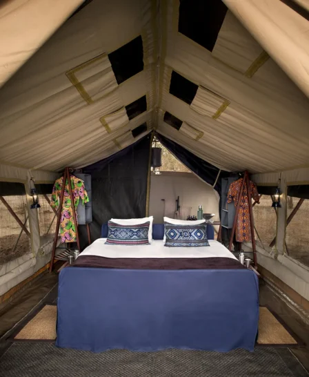 ze tent 03