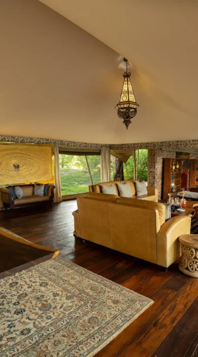 Main area, Tembo Plains Camp, Mana Pools