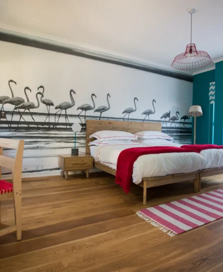 Hotel guestroom