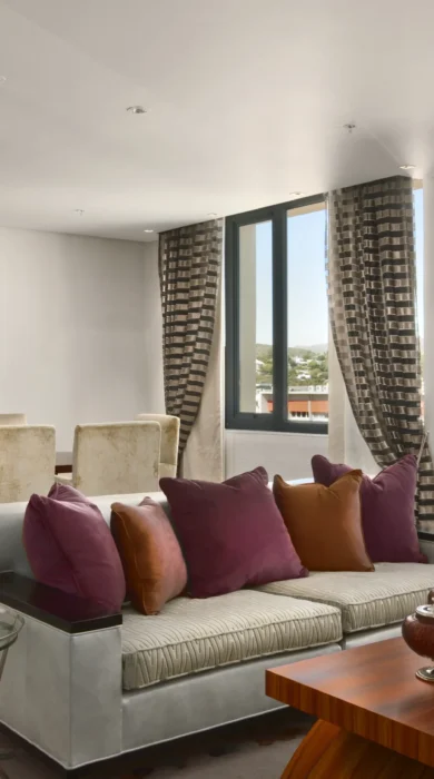 WDHHIHI Property Presidential Suite2 HR