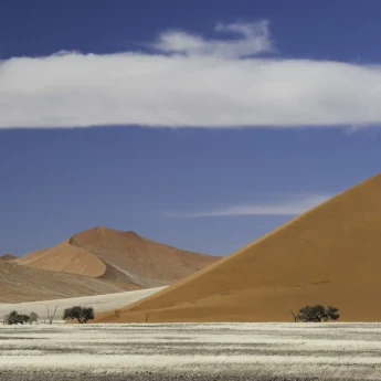 view of sossusvlei, namibia safaris, holidays in africa