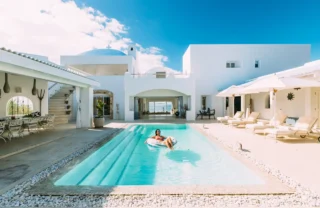 Santorini Mozambique swimming pool