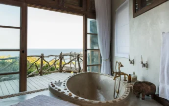 elephant bath, colina verde, bazaruto, mozambique