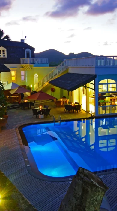 Reception restaurant pool night