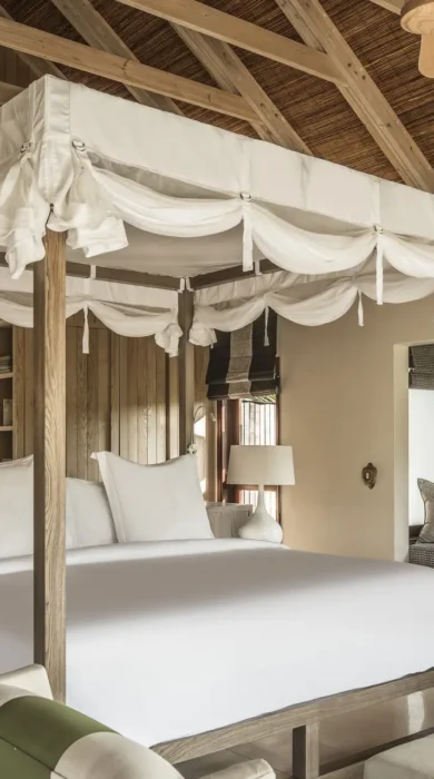 double bedroom, four seasons desroches island, seychelles