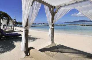 beach bed, la digue island, africa safaris