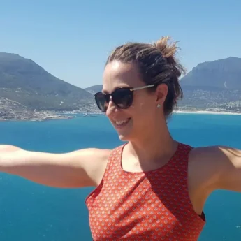 Angela Close to the Ocean, Meet the Team