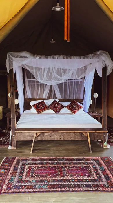 Luxury double tent, Chyulu Club, Kenya