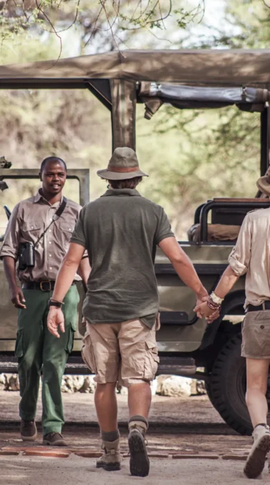 Couple safari africa