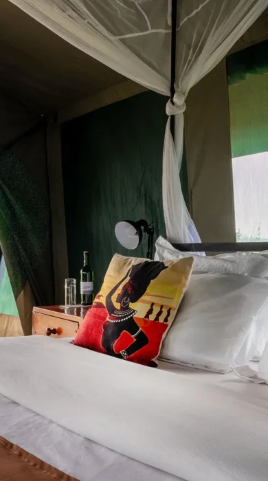 Tent Bed, Nasikia Mobile Migration Camp, Serengeti, Tanzania
