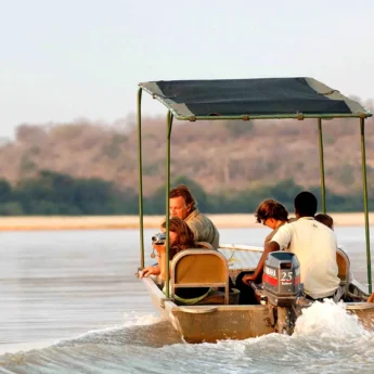 Sand Rivers Boat tour - Yellow Zebra Safaris
