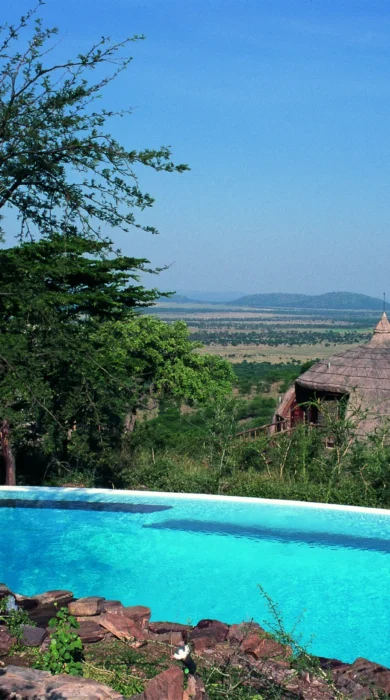 05 Pool with View of Plai