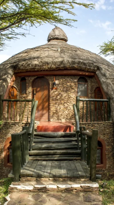 serena serengeti room exterior