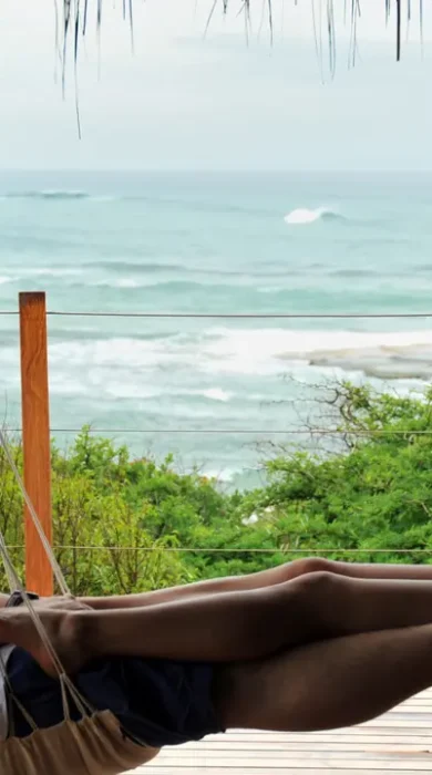 Relaxing_at_beachbar-Mozambique