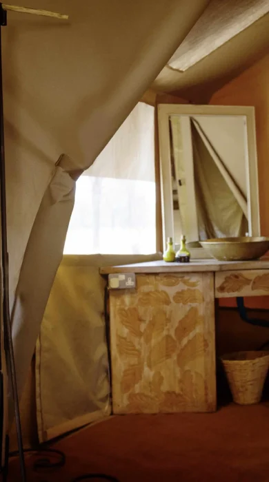 Serian Serengeti Kusini washroom interior inside tent