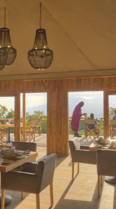 The Highlands breakfast deck