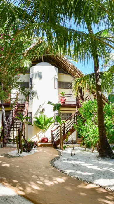Sunshine Hotel Garden (5)