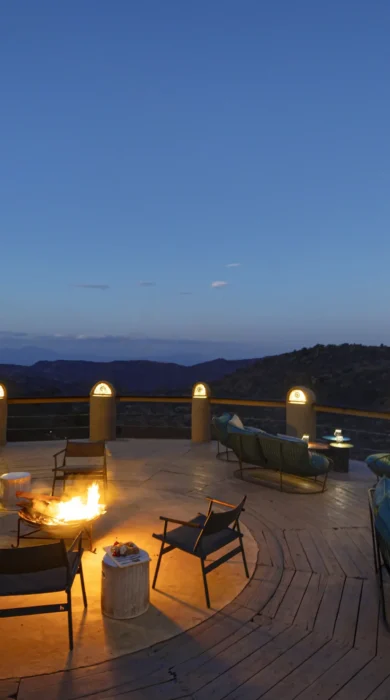 Roof Bar, Ol Lentille, Kenya