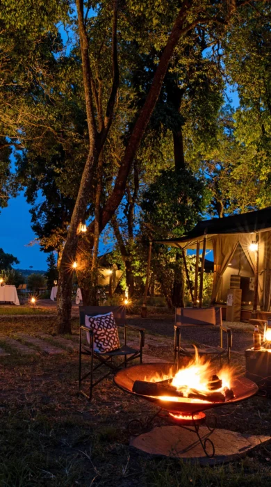 sand rivers tanzania main camp fire