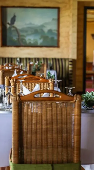 Dining, Ole Sereni, Nairobi National Park, Kenya