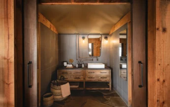 Bathroom, Magashi, Akagera National Park, Rwanda