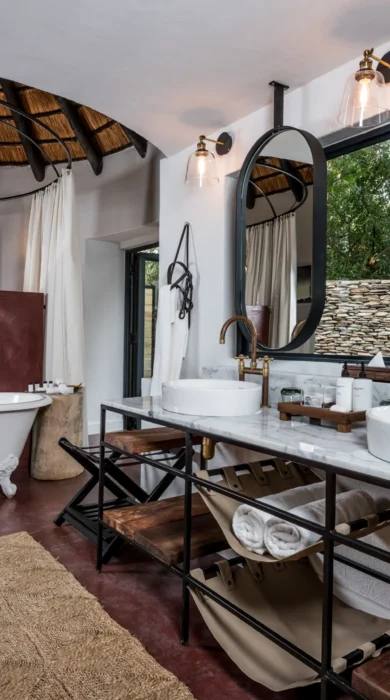 Selati Camp Suite Bathroom (2)