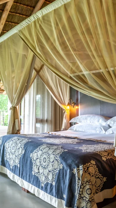 Dulini Leadwood Lodge bedroom
