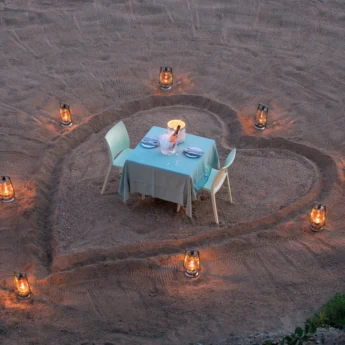 romantic dining, ngala tented, timbavati private, south africa