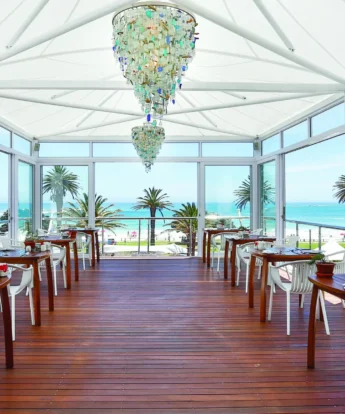 dining area sea view bay hotel south africa