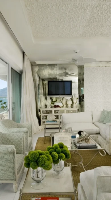 039.Presidential Suite Lounge