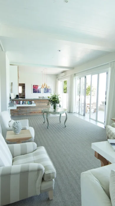 Lounge 1