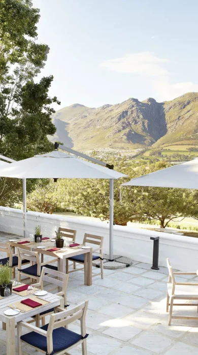 mont rochelle country kitchen terrace