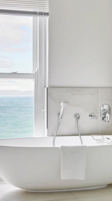 the marine premier suite4
