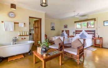 Superior Triple, Rissington Inn, South Africa